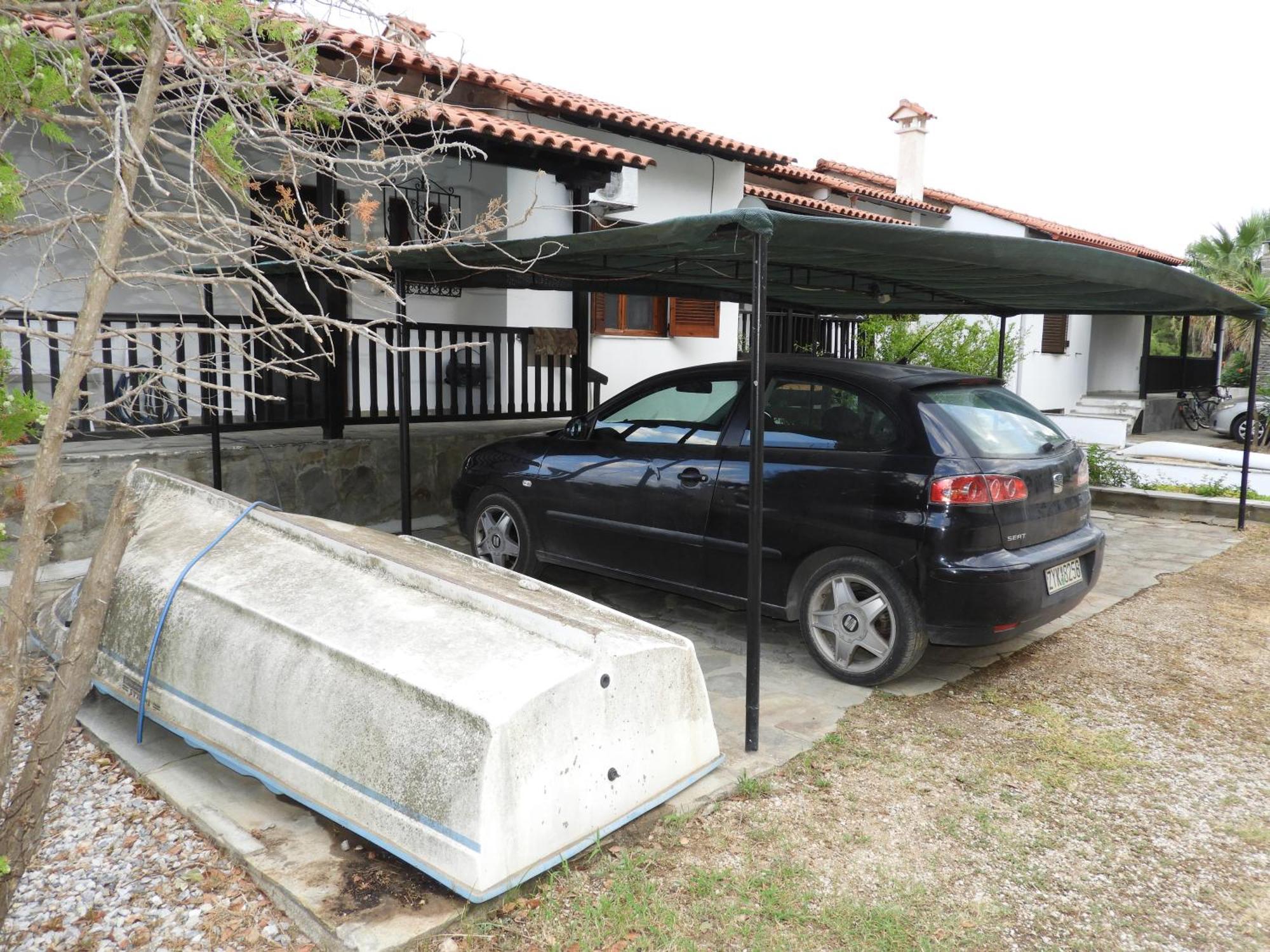 Sangue Blu Beachfront Villa Apartment อาโยส นิโกลาออส ภายนอก รูปภาพ