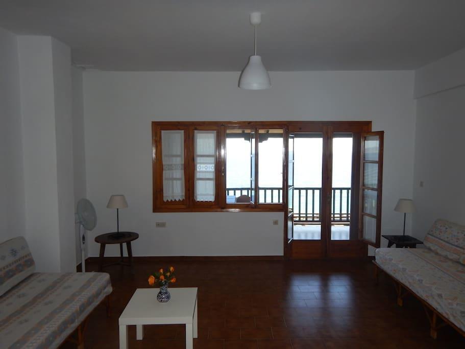 Sangue Blu Beachfront Villa Apartment อาโยส นิโกลาออส ภายนอก รูปภาพ