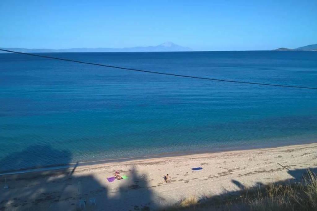 Sangue Blu Beachfront Villa Apartment อาโยส นิโกลาออส ภายนอก รูปภาพ