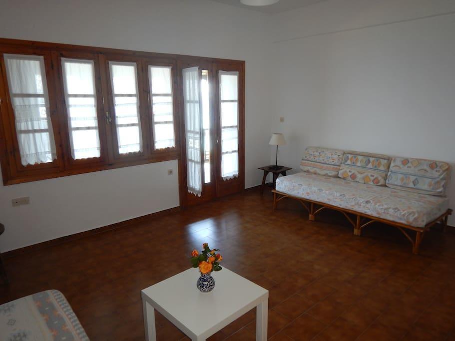 Sangue Blu Beachfront Villa Apartment อาโยส นิโกลาออส ภายนอก รูปภาพ
